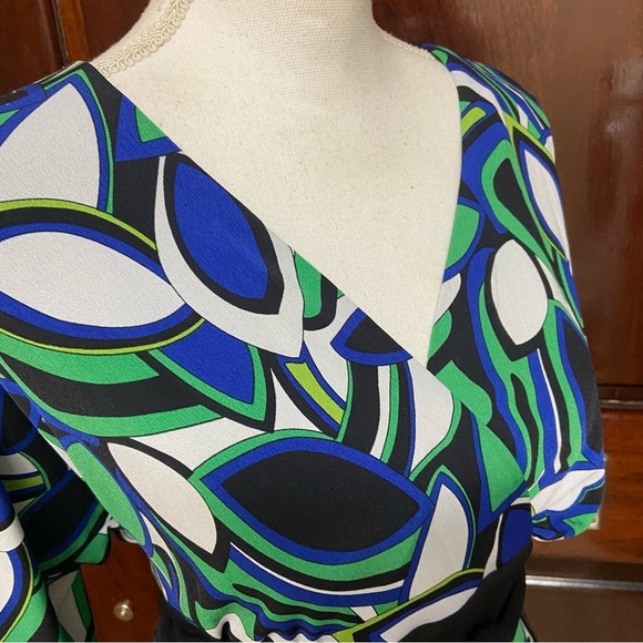 Rabbit Rabbit Rabbit Designs Mock Wrap Knit Dress Size 14 Green Black Design - Picture 7 of 8